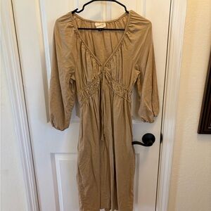 Universal Thread Tan Long Sleeve Dress